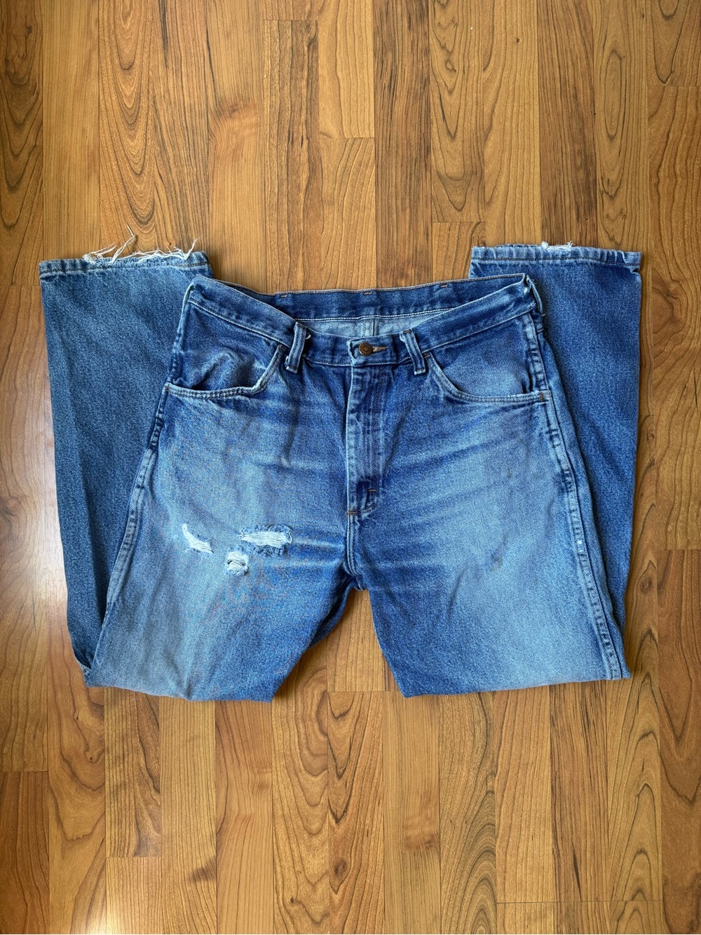 Classic Blue Men's Denim Jeans - Comfortable Everyday Fit